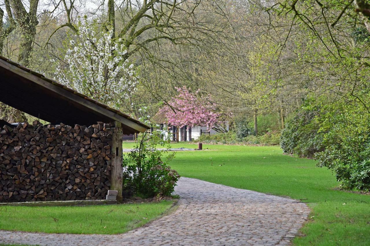 B&B Domein Rodin Oud-Turnhout Екстериор снимка